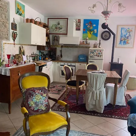 Stanza In Colli Terme アパート バッターリア・テルメ